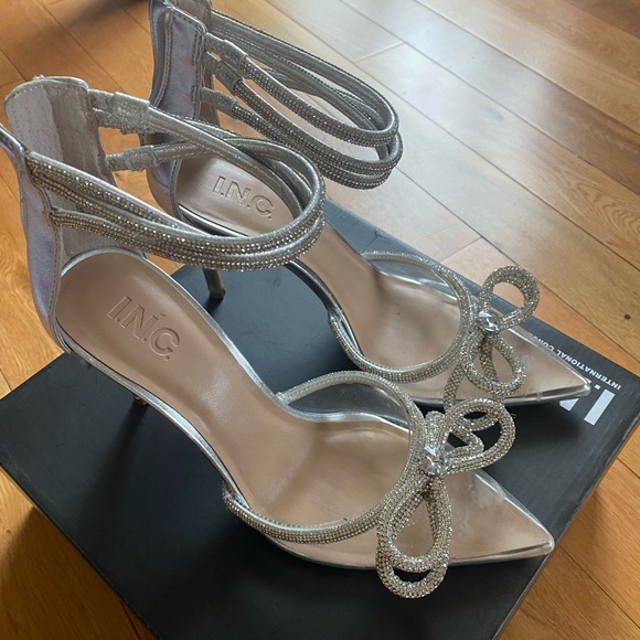 Used really comfy - Picture 4 of 5